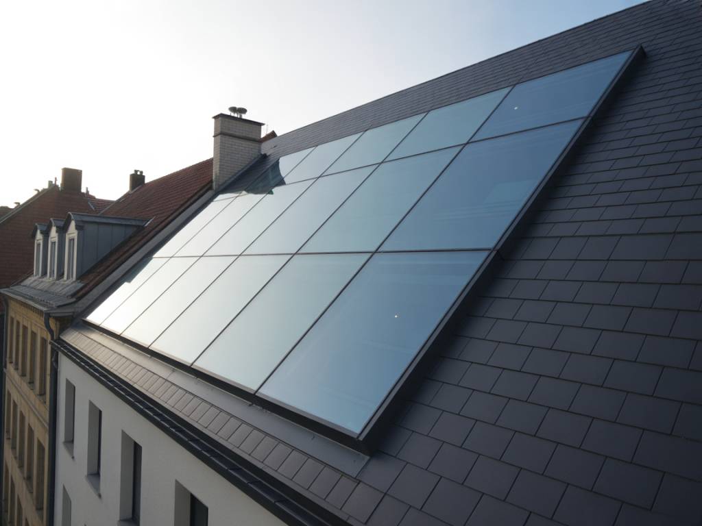 Cool Roofing und Gründächer: Synergien für nachhaltige Stadtentwicklung